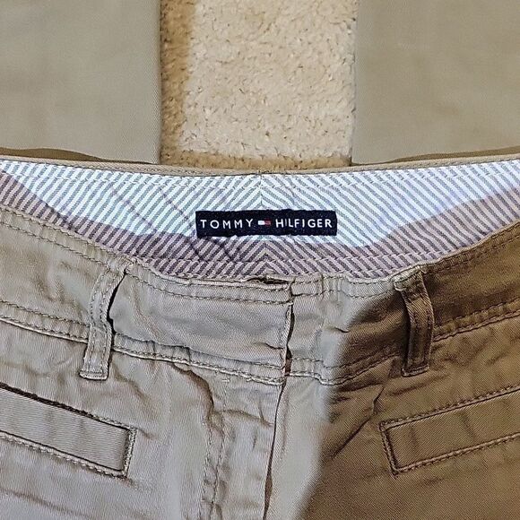 Vintage Tommy Hilfiger Khaki Flare, Size 4 - Picture 2 of 7